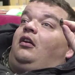 Meet your Posher, Johnathan